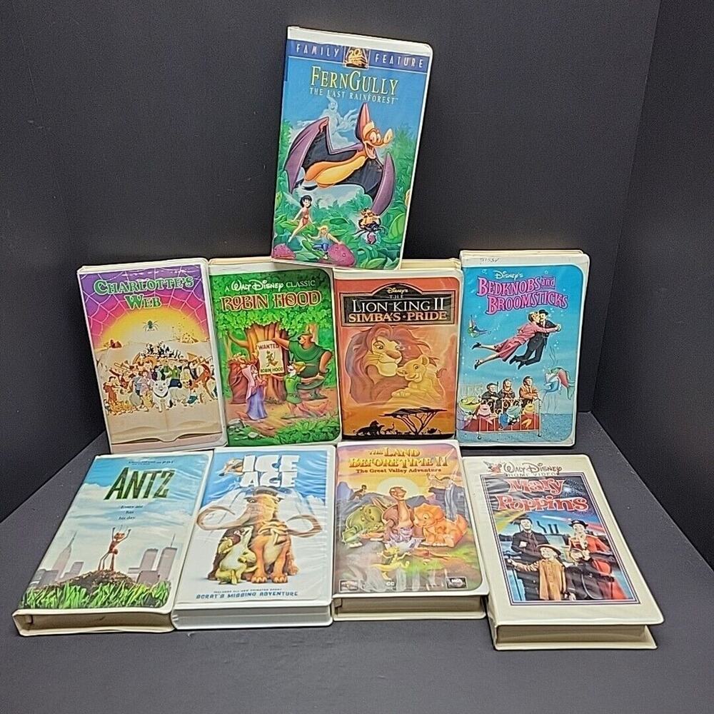 Lot Of 9 Vintage Disney WB Fox VHS Clamshell Movies Youth Family Time